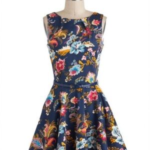 ModCloth Fit and Flare Dress Size 8; Retro/Vintage Aesthetic